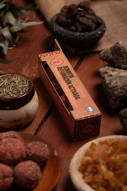 Smudge Bomb Small Box - 7 Elements | Positive & Spiritual Energy